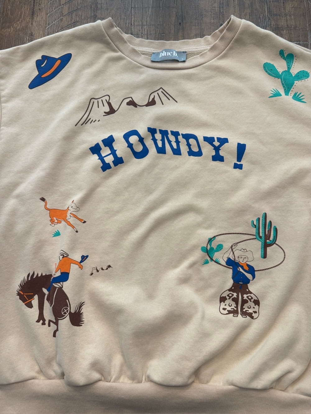 Blue B Howdy Western Graphic Sweatshirt Light Beige Size Large